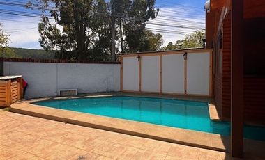 Casa en Venta en CALLE LOS QUILLAYES