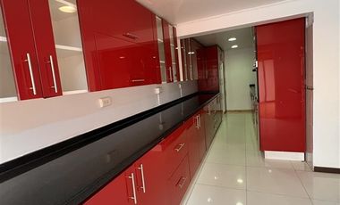 Casa en Venta en CALLE LOS QUILLAYES