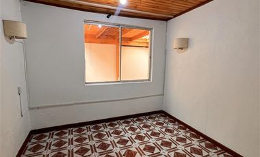 Casa en Venta en CALLE LOS QUILLAYES
