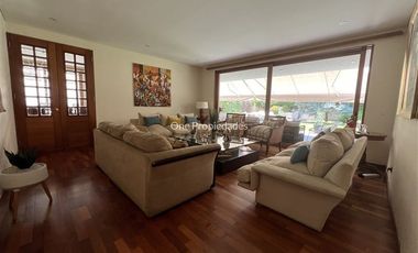 Casa en Arriendo en Santuario del Valle/Los Trapenses | Casa en Venta 5D4B | Lo Barnechea | One Propiedades