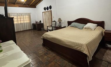 VENDO CASA FINCA VACACIONAL CON VISTA AL RIO