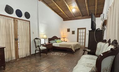 VENDO CASA FINCA VACACIONAL CON VISTA AL RIO