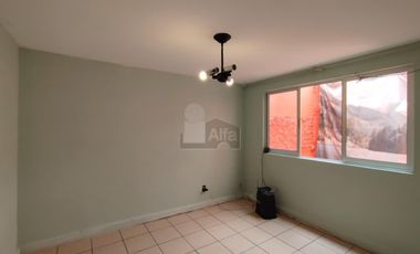 EXCELENTE OFICINA PARA FUNCIONES ADMINISTRATIVAS O MEDICAS.