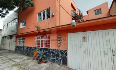 EXCELENTE OFICINA PARA FUNCIONES ADMINISTRATIVAS O MEDICAS.