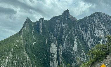 Extraordinario departamento en venta Valle Poniente