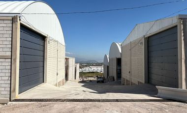 RENTA BODEGA Corregidora $20,000.00 330m2Los Ángeles (StM)