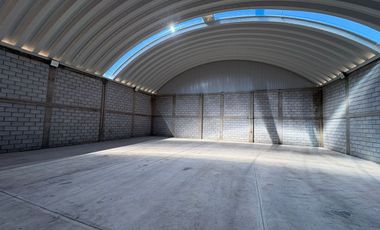 RENTA BODEGA Corregidora $20,000.00 330m2Los Ángeles (StM)