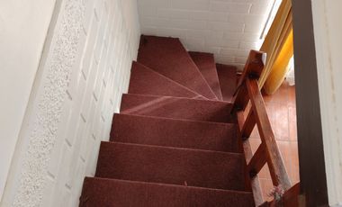 CASA 2DO PISO CONDOMINIO CAULIN 2D 1B