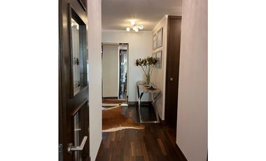 Venta Departamento de 4 dorm. buena ubicación en La Dehesa