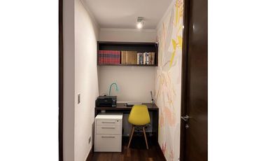 Venta Departamento de 4 dorm. buena ubicación en La Dehesa