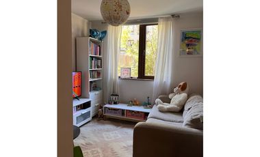 Venta Departamento de 4 dorm. buena ubicación en La Dehesa