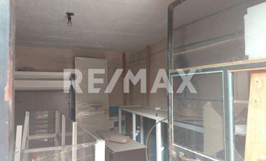 SE VENDE CASA EN COL. SARDAÑA - (3)