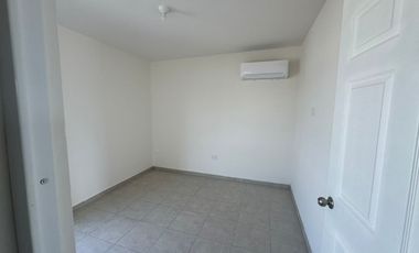 CASA EN RENTA, Agustina Ramirez #2659, Fracc. Buena Vista