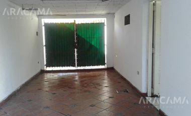 Correa 1125 - Luis Guillon