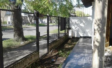 Correa 1125 - Luis Guillon