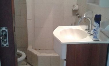 Correa 1125 - Luis Guillon