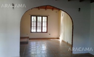 Correa 1125 - Luis Guillon