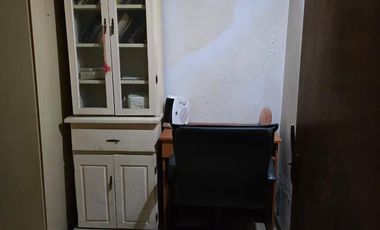 Venta de casa a refaccionar en Villa Ballester