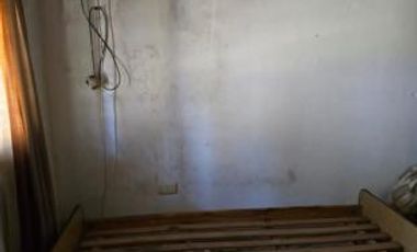 Venta de casa a refaccionar en Villa Ballester