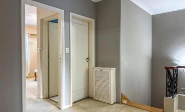 Casa en venta - 4 Dormitorios 4 Baños - Vicente López