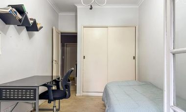 Casa en venta - 4 Dormitorios 4 Baños - Vicente López