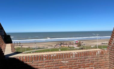 Departamento en venta - 4 Dormitorios 3 Baños - Pinamar