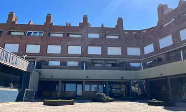 Departamento en venta - 4 Dormitorios 3 Baños - Pinamar
