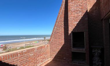 Departamento en venta - 4 Dormitorios 3 Baños - Pinamar