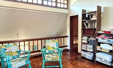 Importante casa de 4 dormitorios en VENTA sobre Av. Mate de Luna al 4400, Parque Guillermina, SMT