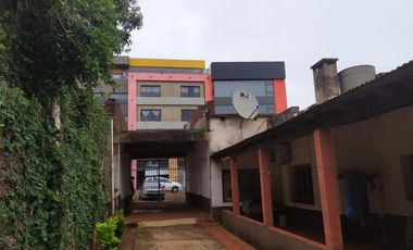 vendo o permuto Locales y vivienda  calle Belgrano Apostoles