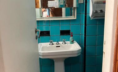 Casa ideal locales en inmejorable zona de Lomas