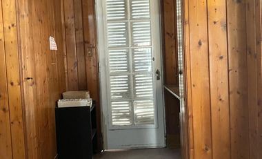 Casa ideal locales en inmejorable zona de Lomas