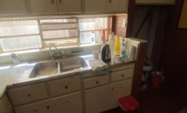 Casa ideal locales en inmejorable zona de Lomas