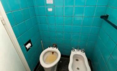 Casa ideal locales en inmejorable zona de Lomas