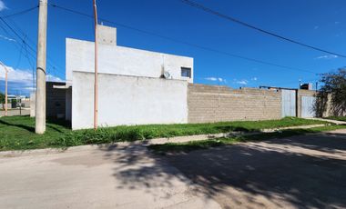 Oportunidad en Casa a terminar apta credito hipotecario