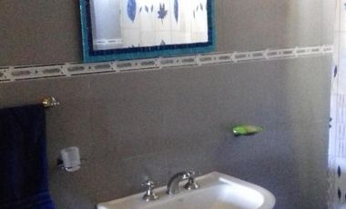 Casa en venta - 2 Dormitorios 1 Baño - Cochera - 637Mts2 - Necochea