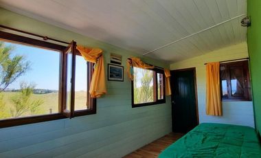 Casa en venta - 2 Dormitorios 1 Baño - Cochera - 637Mts2 - Necochea