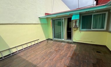 CASA EN RENTA, VALLE DORADO, REMODELADA DE UN NIVEL.