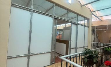 𝗟𝗢𝗖𝗔𝗟𝗘𝗦 𝗖𝗢𝗠𝗘𝗥𝗖𝗜𝗔𝗟𝗘𝗦 𝗘𝗡 𝗥𝗘𝗡𝗧𝗔 – 𝗭𝗢𝗡𝗔 𝗨𝗔𝗤