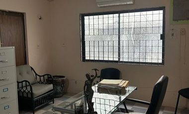 Casa en venta Col Santa Ana