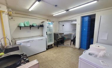 CASA  EN ALQUILER .APTO COMERCIAL IDEAL GASTRONOMICO