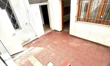 CASA  EN ALQUILER .APTO COMERCIAL IDEAL GASTRONOMICO