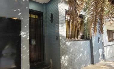 CASA  EN ALQUILER .APTO COMERCIAL IDEAL GASTRONOMICO