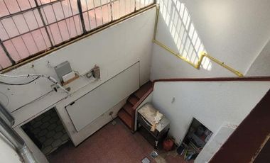 CASA  EN ALQUILER .APTO COMERCIAL IDEAL GASTRONOMICO