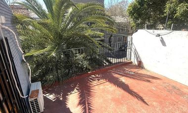 CASA  EN ALQUILER .APTO COMERCIAL IDEAL GASTRONOMICO