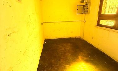 CASA  EN ALQUILER .APTO COMERCIAL IDEAL GASTRONOMICO