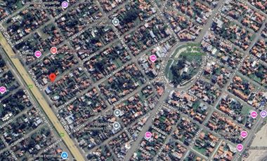 Casa en venta - 3 Dormitorios 2 Baños - Cochera -380Mts2 - Santa Clara del Mar