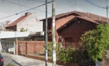 Casa en venta - 6 Dormitorios 4 Baños - General San Martín