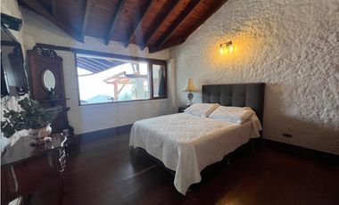 Se arrienda casa campestre en Parcelacion  paulandia  - Via Retiro