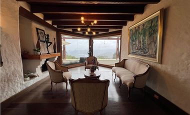 Se arrienda casa campestre en Parcelacion  paulandia  - Via Retiro